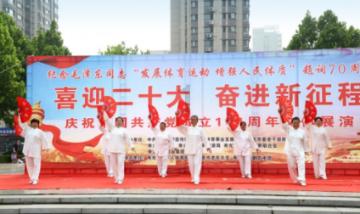 二十四节气与农业发展之间有着怎样的联系？农户是如何根据节气进行耕收的？游戏画面