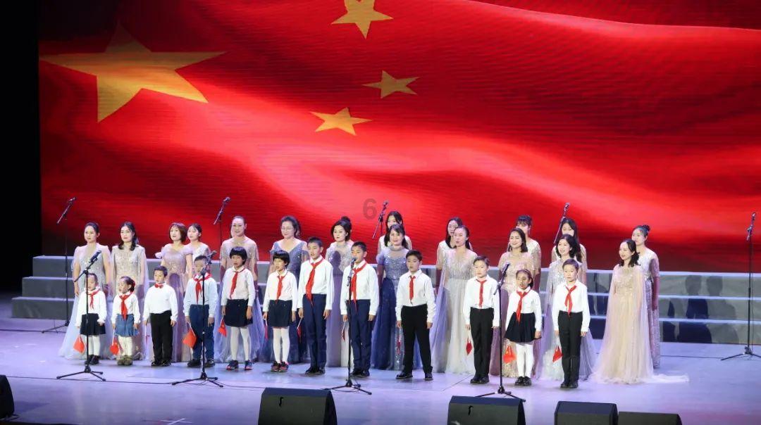 青年诗人牛涛抑郁症去世,曾写歌《悲伤逆流成河》
