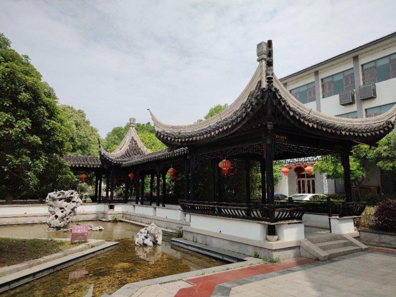 如何挂毛衣不变形游戏画面