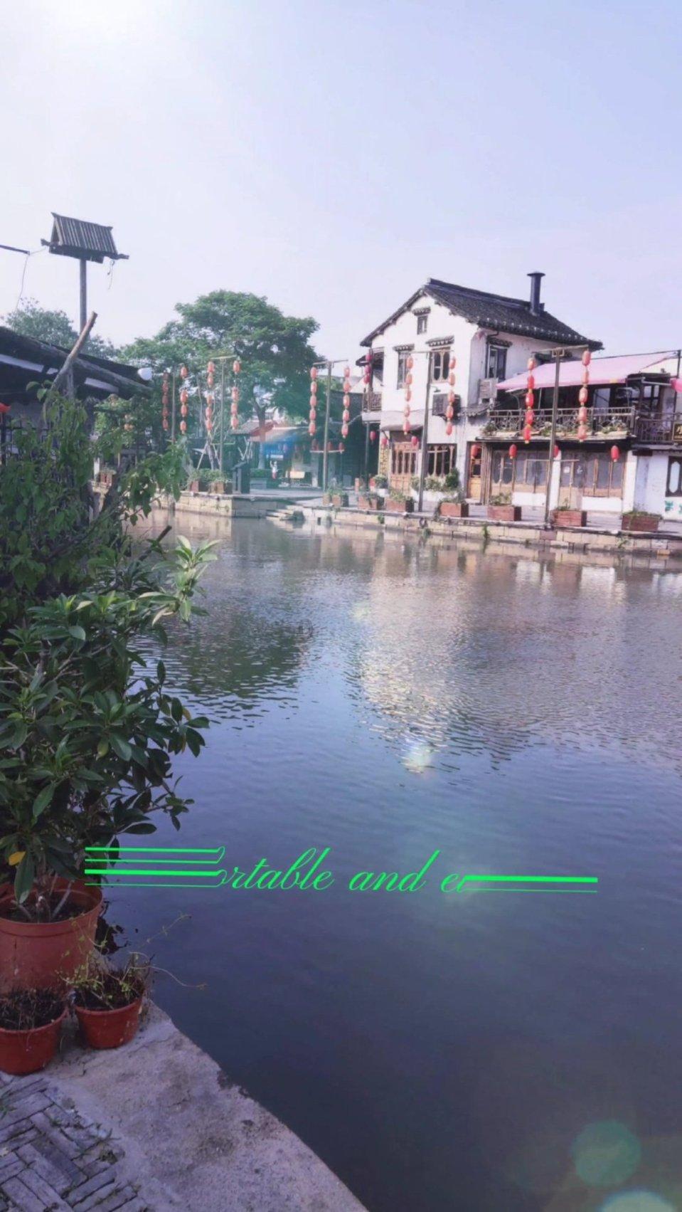 逃离拇指山地